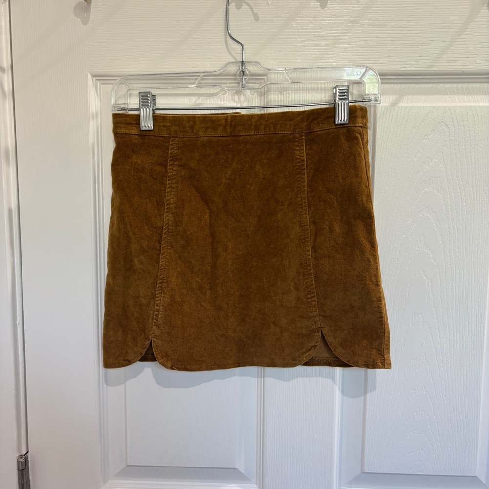 Brandy Melville Skirt in Bronze Velveteen, Like New 😍 - Picture 6 of 11